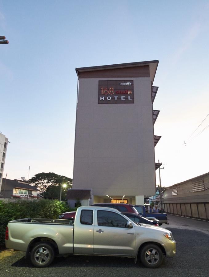 168 Studio Hotel Ubon Ratchathani Exterior photo
